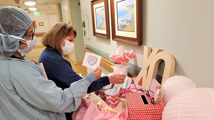 Sharp Coronado health care workers create cards to show appreciation for their colleagues